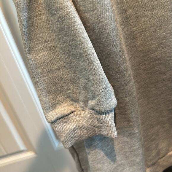 Leopard Print Lips Gray Medium Graphic Hooded Sweatshirt Dress NWOT - Picture 7 of 12